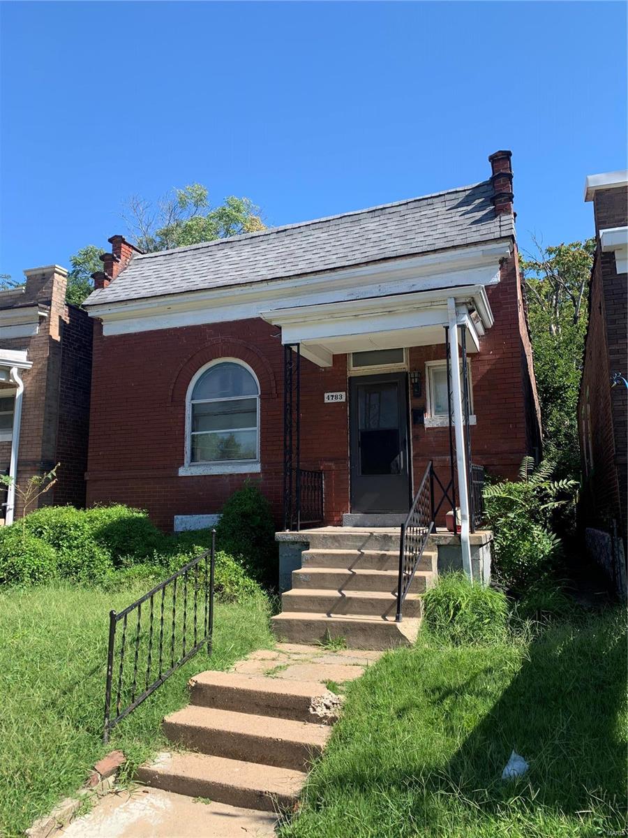 Welcome to 4783 Cupples Place. This home offers 1 bedroom and 1 full bath. Perfect for an investment property! This property is being sold as-is with the seller providing no repairs, inspections, warranties, or disclosures.