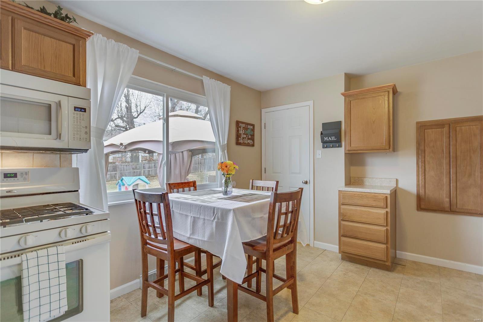 Colonial Manor 5 - Residential