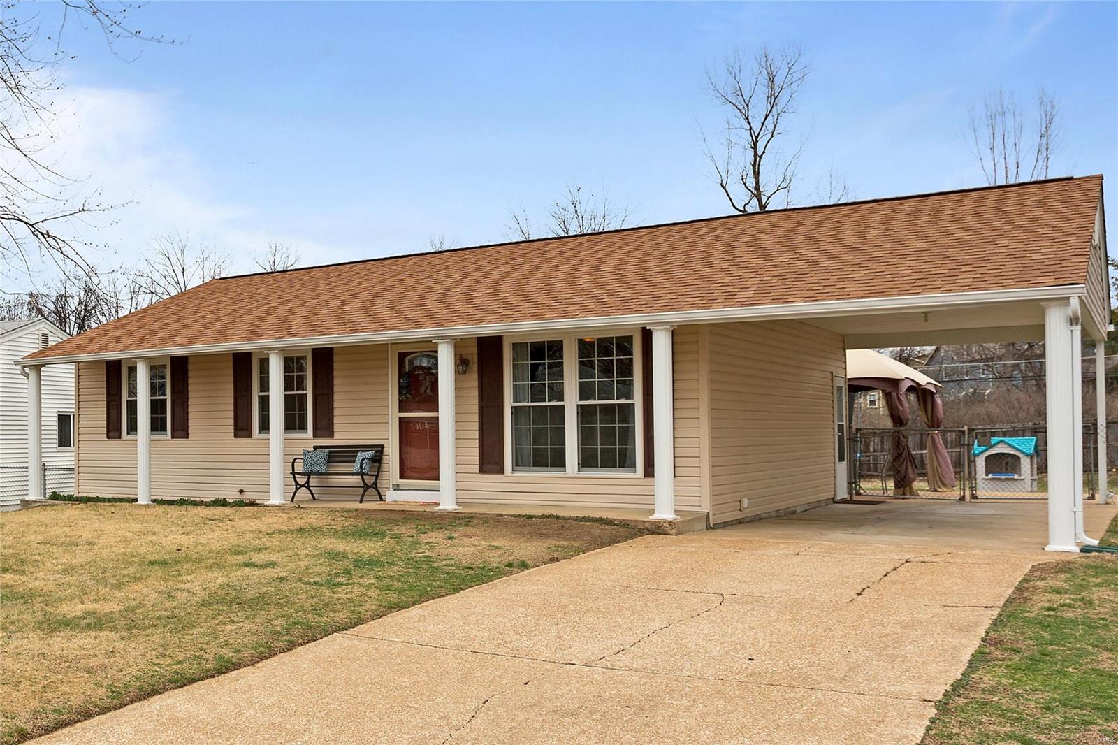 Showings begin Saturday.  Open House 1-3 Sunday. Offers to be reviewed after the open house. Hurry before it's gone.  This beautiful 3 bedroom home is perfect for your next move.  Newly refinished hardwood floors, brand new interior doors, 2 year old AC, 7 year old furnace, 5 year old roof, vinyl siding, remodeled bathrooms, newly finished basement with half bath, huge yard, fresh paint, more, more, more!  Owners have taken excellent care of this home for over a decade and the quality of the improvements shows.
Located within Brookside, but not a part of the HOA.  Enjoy the advantages of a subdivision without the HOA fees.
Super convenient to shopping, dining and parks.  Pattonville Schools.  Easy commute to anywhere in the metro area.  Seller is generously offering a home warranty.