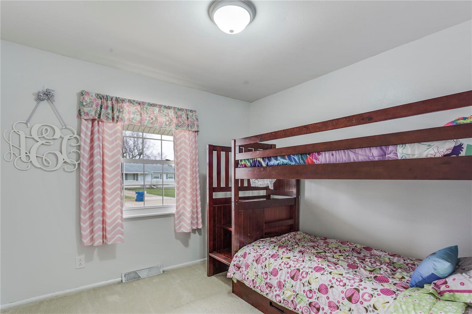 Colonial Manor 5 - Residential