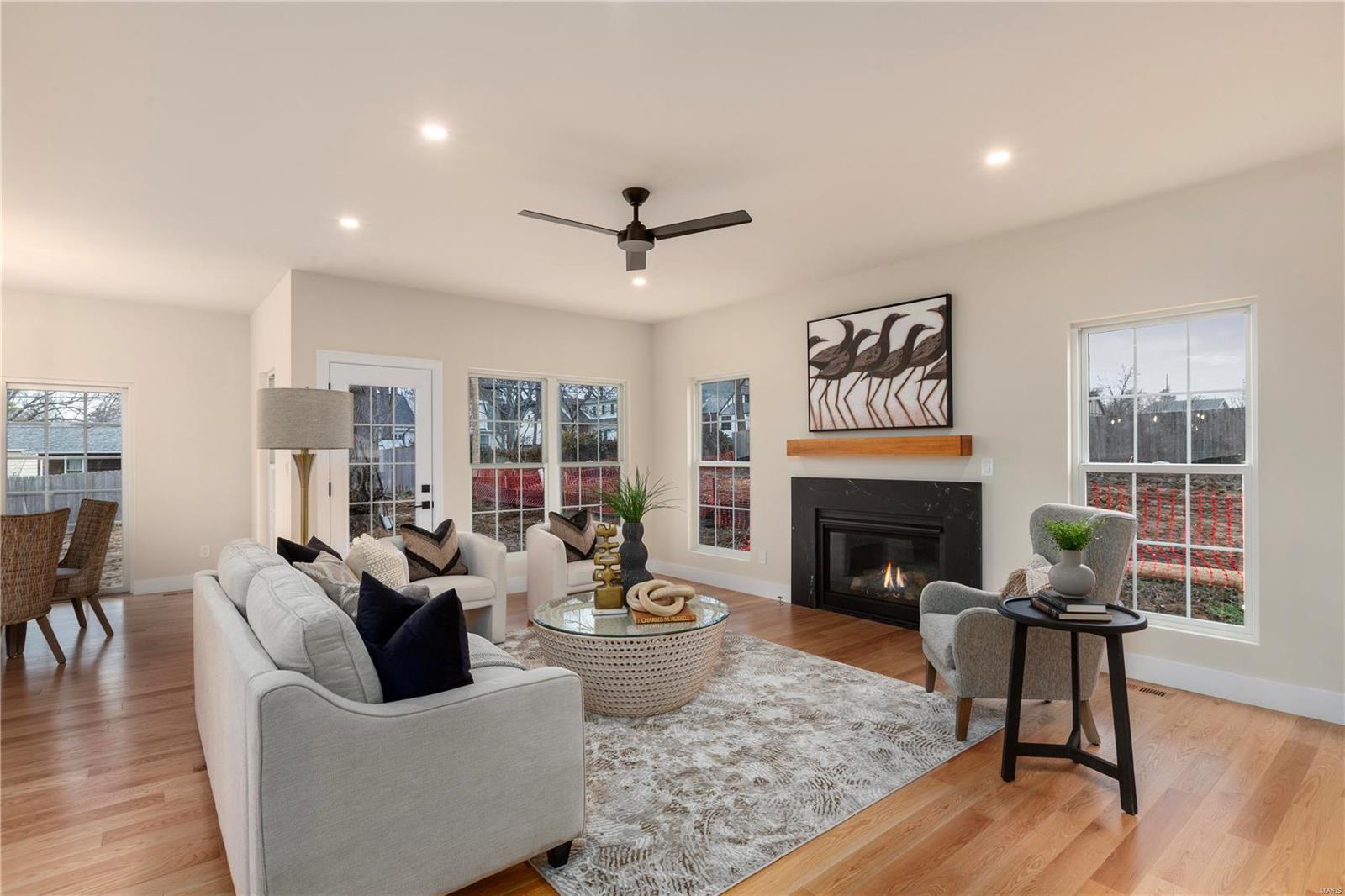 high School Place - Residential