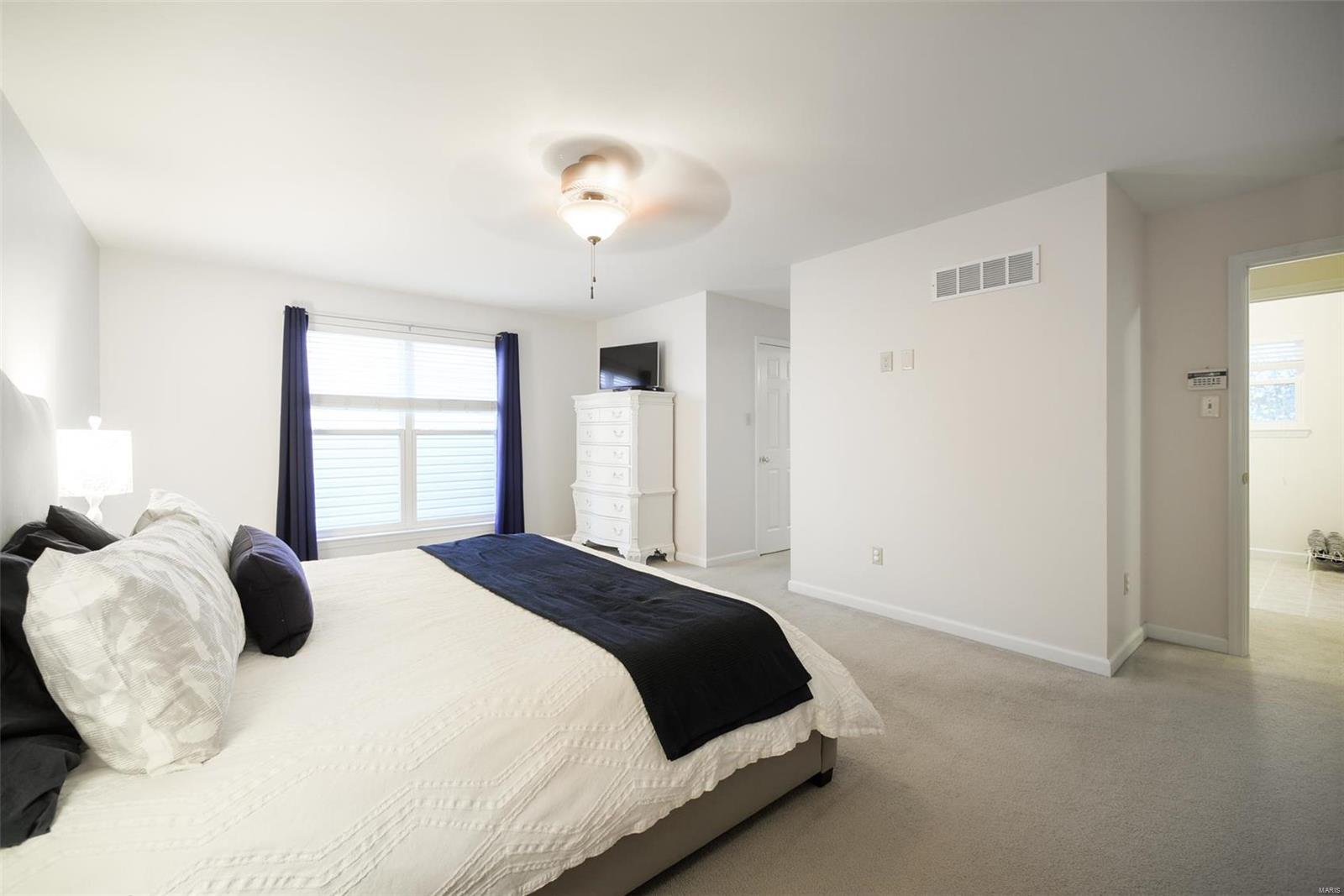 Pointe at Heritage Crossing - Residential
