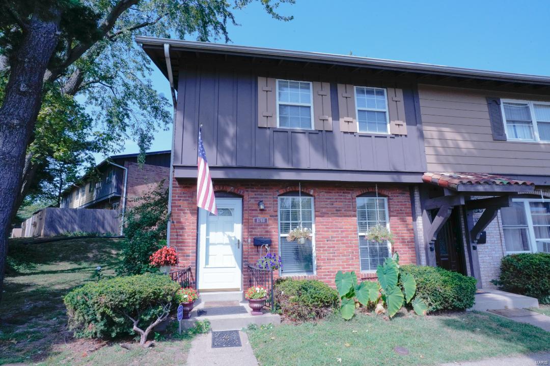 Granada Condo - Residential