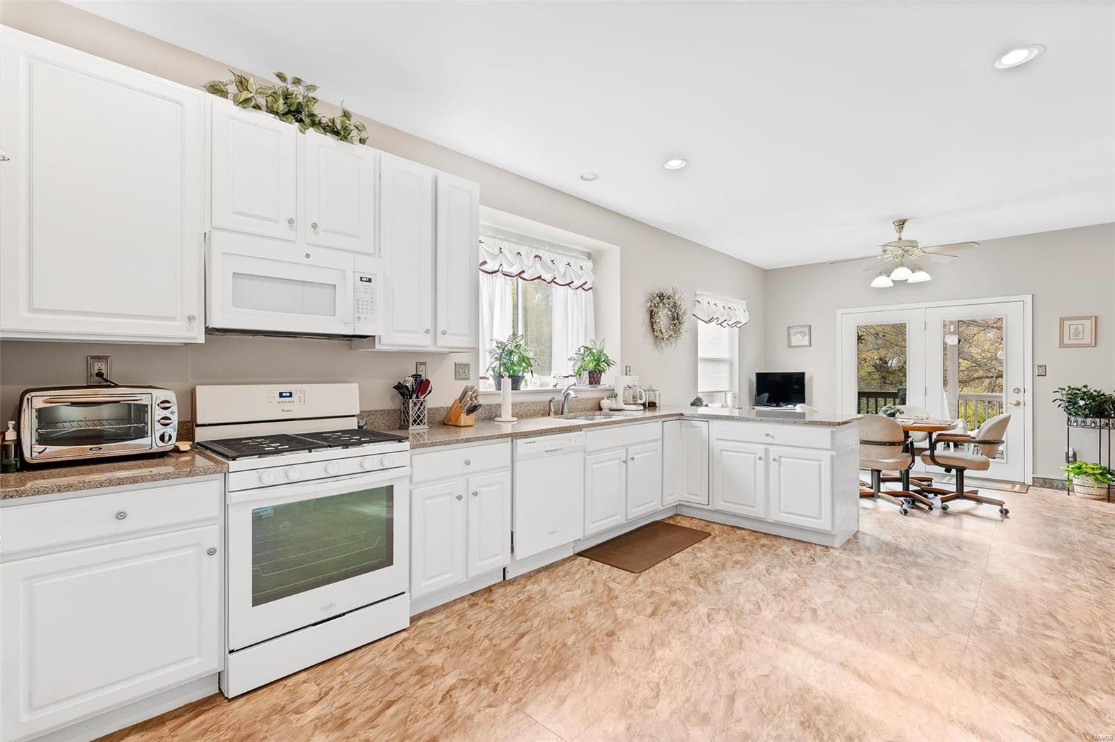 Lakewood Crossing - Residential