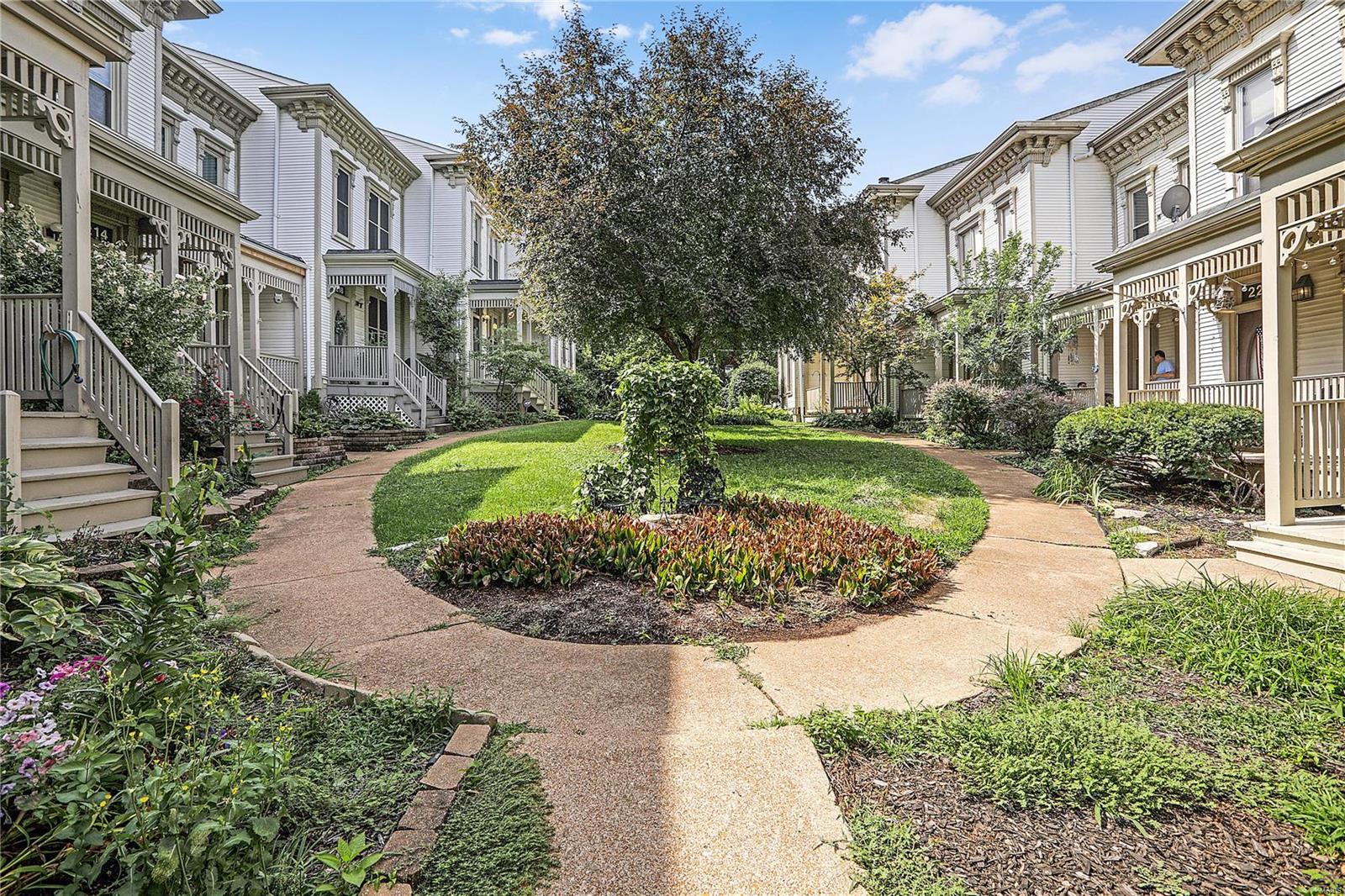 Lafayette Square - Residential