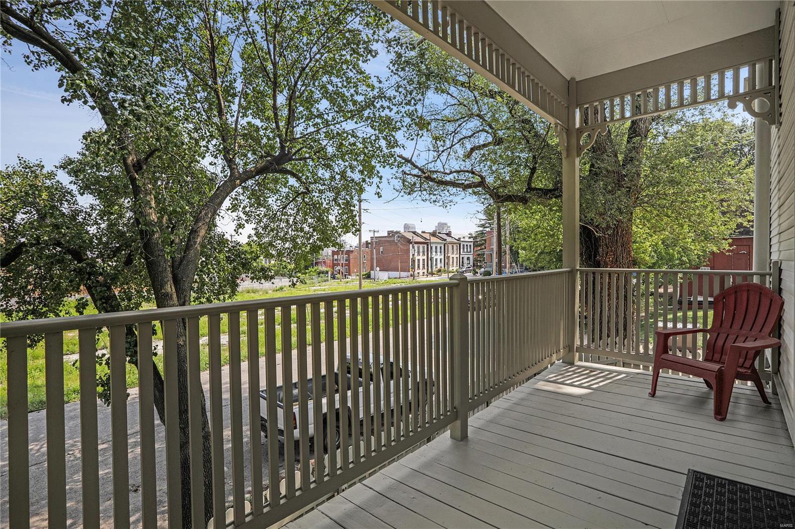 Lafayette Square - Residential