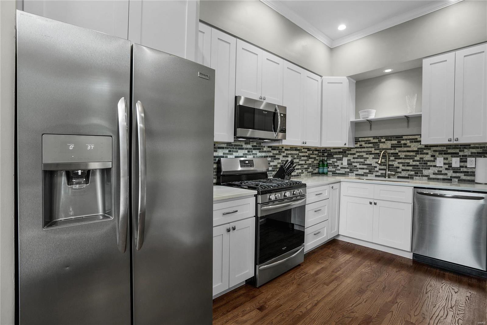 Lafayette Square - Residential