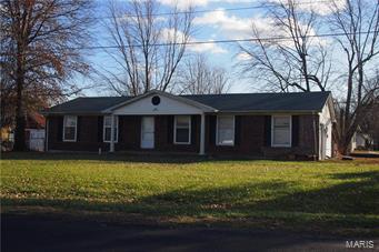 3 bedroom, 1 bath, 1334 sq. ft. home sits on corner lot, single car garage.  Needs some TLC.  5 newer double pane windows.  Fenced-in backyard.