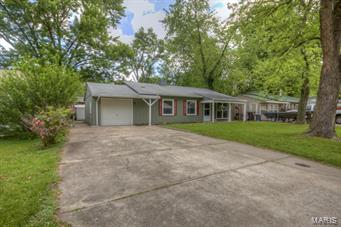 Starting out or starting over this property is for you!  This home will offer you both peace of mind and stylish updates.  The updates include paint throughout, new flooring throughout  HVAC (2015), Kitchen cabinets and counter (2015) stainless appliances including refrigerator (2015), updated bathroom (2015).  Also included is a one car oversized garage 22' x 11, and walk in pantry 3' x 4'.  The location of this property provides you ease of access to highway, retail, restaurants, grocers and parks and Ft. Zumwalt East High School