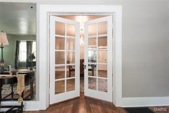 Crystal City - Residential
