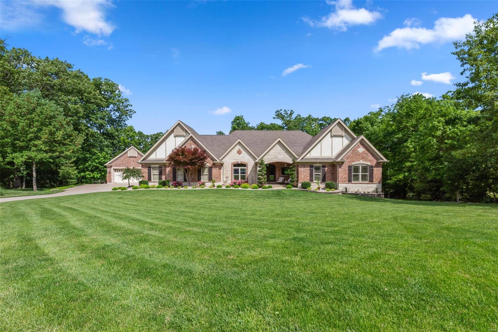 Crown Pointe Farms - Residential