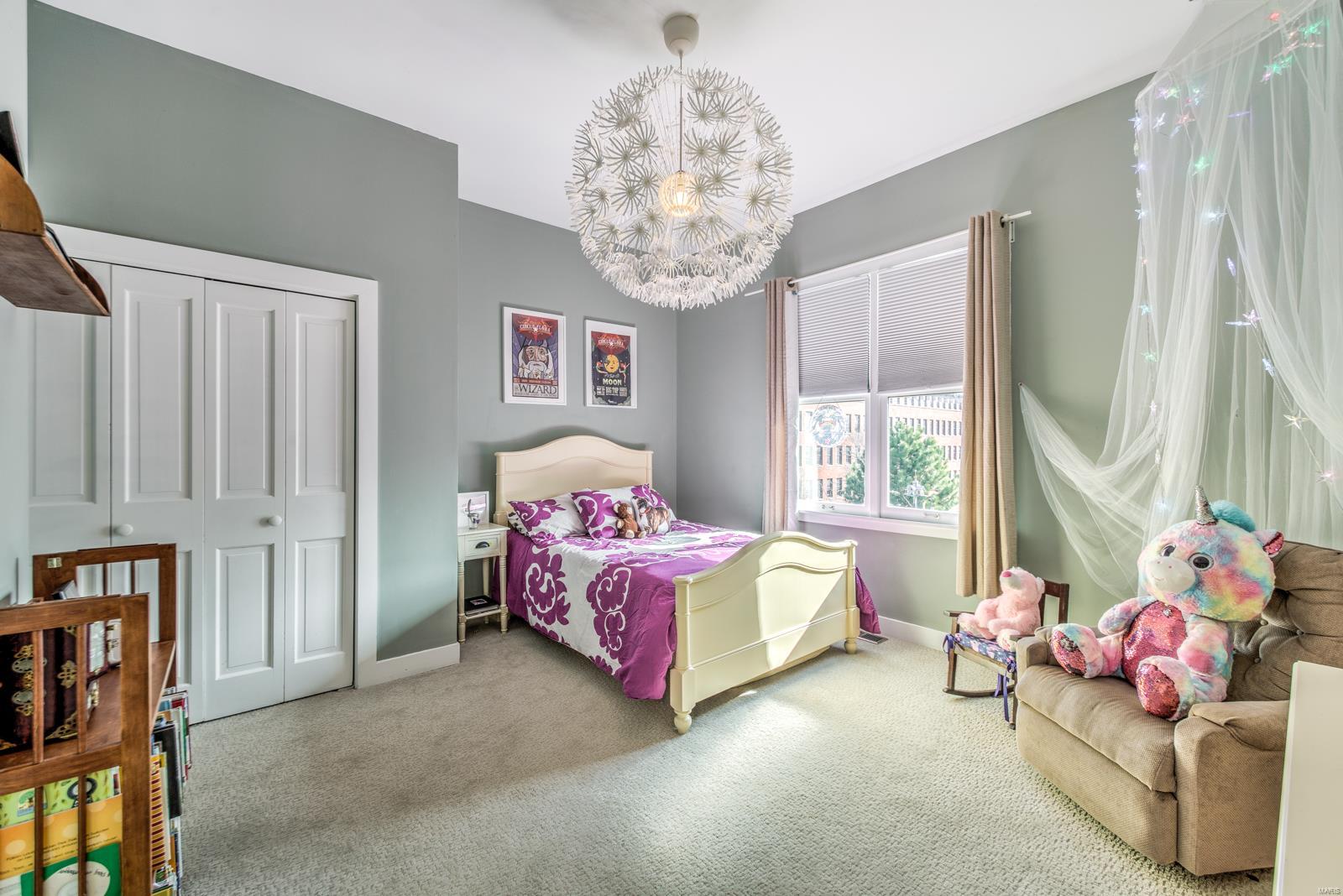 Lafayette Square - Benton Place - Residential