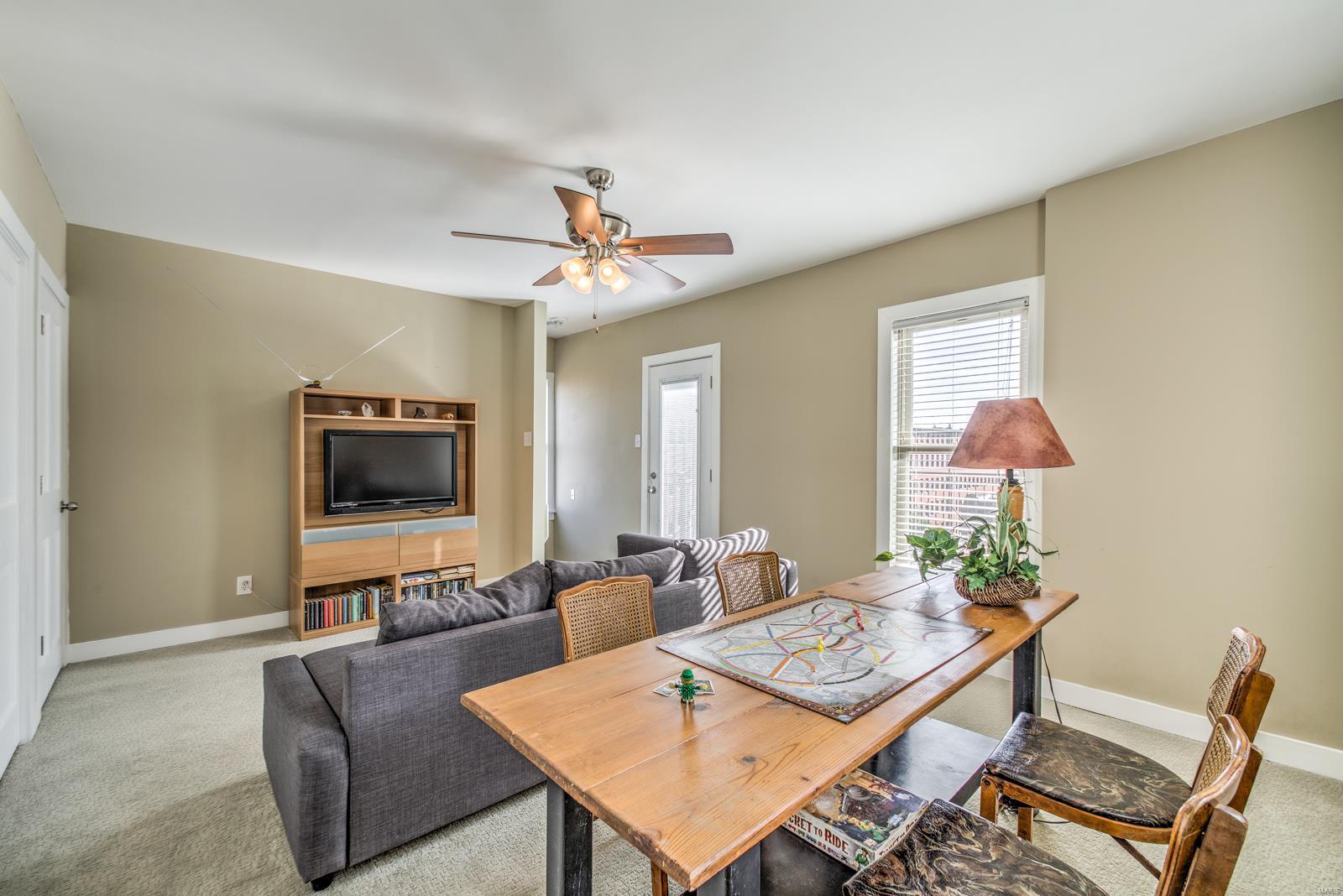 Lafayette Square - Benton Place - Residential