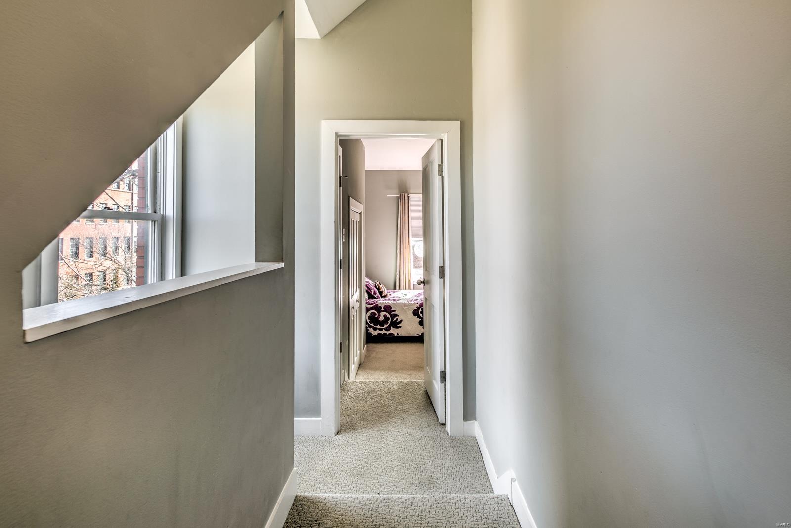 Lafayette Square - Benton Place - Residential