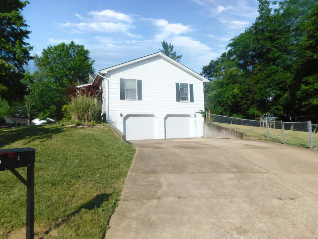Woodland Oaks - Residential