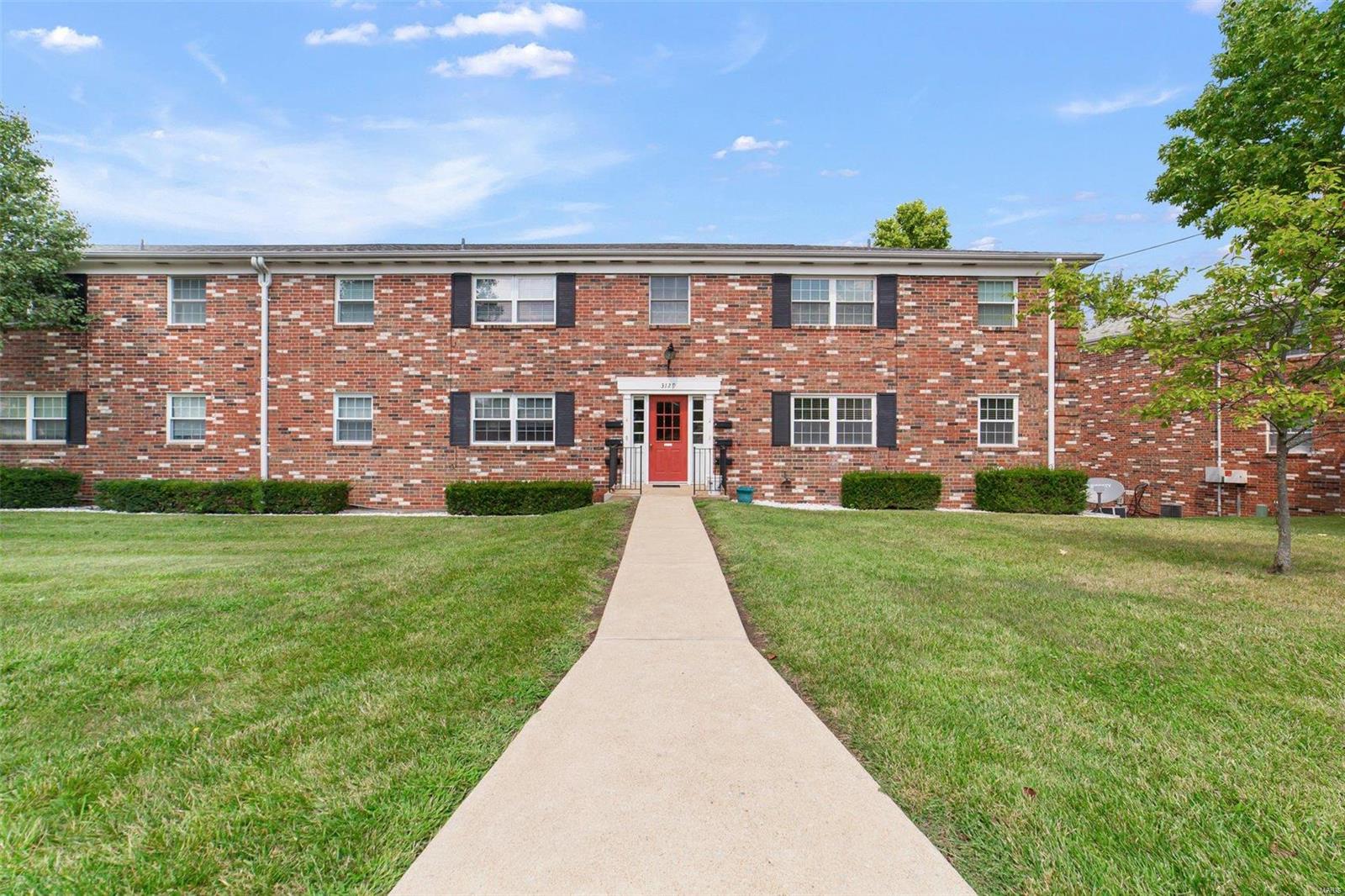55+ Community-You are guaranteed to love this stylish, light filled, move in ready, ground floor garden home! Spacious rooms and open floorplan make this home a proven winner! This unit is priced  below recent comps to save you money and you will also enjoy peace of mind knowing all of the updates are already done! Vinyl windows, new flooring, new kitchen cabinets, updated bath, new electrical panel plus switches and receptacles. Chat with your new neighbors at the bbq zone located conveniently behind this unit or discover the serenity of the well maintained park like common grounds. There is laundry hookup in the unit for added convenience and the locked common entrance adds safety. Bridgeton offers many amenities including day trips and a senior transportation program. This central location makes it easy to get anywhere quickly. Located just minutes from HWY 270, 364 & 70. Come by and take a tour, the ground floor units don’t last long! .Carports available for a low monthly fee Location: Ground Level