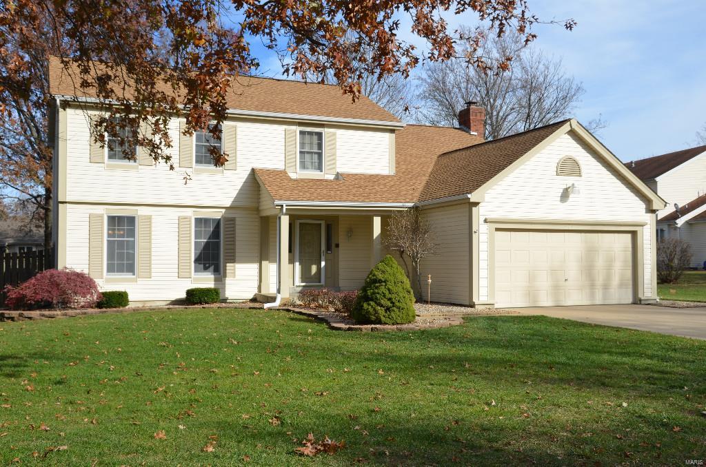 Magnificent move-in ready home in sought after Hunters Pointe neighborhood. Enjoy an open floor plan PLUS a separate formal living room & dining room! You will love the flow & openness of the awesome eat-in kitchen through to the spacious family room which features a brick wood burning fireplace complemented by rich warm built in bookcases, a fantastic room for the whole family to cozy up in front of the fire and watch movies! When it's time for bed, head on up, send the little ones off to their mini manors while you retire to the huge master oasis with vaulted ceilings and vast master en-suite staring a marble deep soaker tub, separate shower w/marble surround and double vanities. The fabulous backyard is enriched by a wooden privacy fence and enhanced with a top-notch screened in porch prime for outdoor entertaining. Pride of ownership is evident throughout the property! There is more to see than pictures, you won't be disappointed! Seller offering $5k Upgrade Credit!!! Additional Rooms: Sun Room