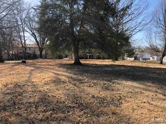 Great Building Spot in Whispering Cedars Subdivision