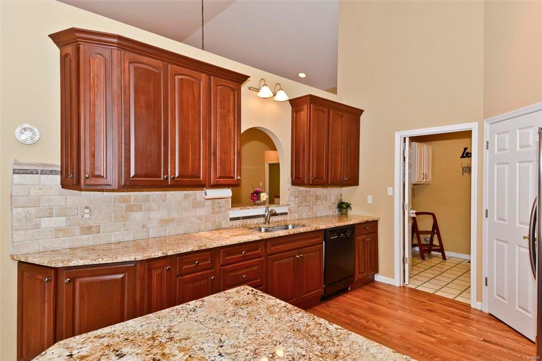 Pine Bluff Villas - Residential