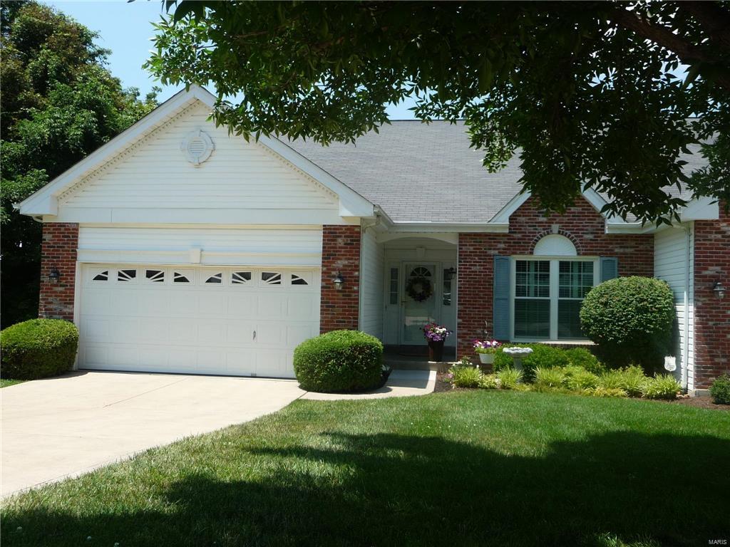 Wonderful views year round.Welcome to Carefree Living! BEAUTIFUL END VILLA Total Privacy.3 Bedrooms 3 Full Baths.Professionally finished walk-out lower level!Soaring ceilings grace this home.Hardwood flooring/entry,dining area,great-room,breakfast area/kitchen.WB fireplace,marble hearth.Enjoy your morning coffee looking into the trees from breakfast room.Kitchen has 42" Cherry Custom Cabinets,beautiful granite countertops & custom ceramic backsplash.Huge walk-in pantry.MFL Custom window treatments,shades&plantation shutters.Newer carpeting,windows & upgraded lighting.Open & great for entertaining.Walk-out to huge deck, perfect for relaxing & watching the wildlife!Large master bedroom & master bath,double sinks,Adult height vanities, Cherry cabinets,huge walk-in closet & linen closet.LL has office or computer room, large family room with corner gas fireplace,newer carpeting & 3/4 kitchen. 3rd bedroom and 3rd full bath. Over 2,700 of living area.  Owner agent. Seller says make offer. Some Accessible Features Location: End Unit, Ground Level