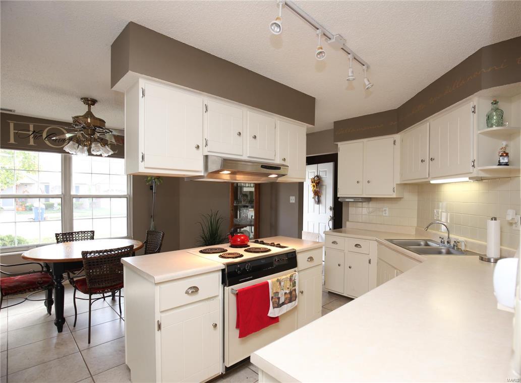 Meadow Ridge Villas #14 - Residential