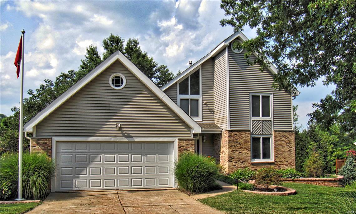 Ready for move-in! Remarkable attention-to-detail found throughout this amazing 5 bedroom home boasting approx. 3500 sqft of living space! Situated in lovely neighborhood and sought after Parkway South schools. Inviting entry opens to spacious living room featuring vaulted ceilings & gas fireplace. Captivating & spotless eat-in kitchen boasts top-of-the-line ststeel appliances (inc gas cooktop & dub oven), granite for days, custom backsplash & cabinetry, 18" tile floors, center island and breakfast bar. Enormous deck overlooks private & fenced backyard which includes play set, large patio and gorgeous landscaping (w/lighting). Luxurious master suite, all upper beds feature built-in closets & ceiling fans. Enjoy the renovated master & upper baths. Finished walk-out basement w/new carpet, additional rec area, gas fireplace, full bathroom, storage and laundry (washer & dryer stay). Built in speakers. Tenant(s) required to provide proof of yearly HVAC service. Pets negotiable, view today!
