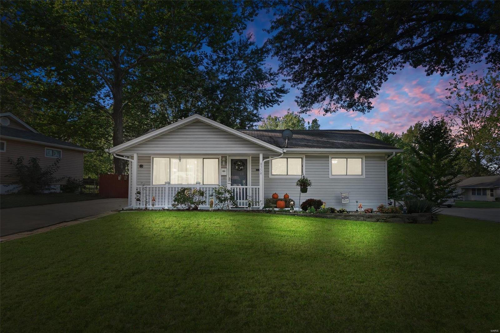 Get ready to fall in LOVE with this adorable 3-bed, 2-bath home conveniently located off HWY 270. As you enter this charming home, you will notice the hardwood floors & new tile flooring in the kitchen! 3 nice-sized bedrooms & a full bathroom on the main floor. Outback, prepare to be WOWED!! Fully fenced yard, composite deck, fire pit, storage shed & a cute gazebo. This is an entertainers dream!! Downstairs, you will be welcomed with a large family room, a full bathroom & a separate room perfect for an additional sleeping area, craft room or even a home office. Get ready to LOVE WHERE YOU LIVE!
