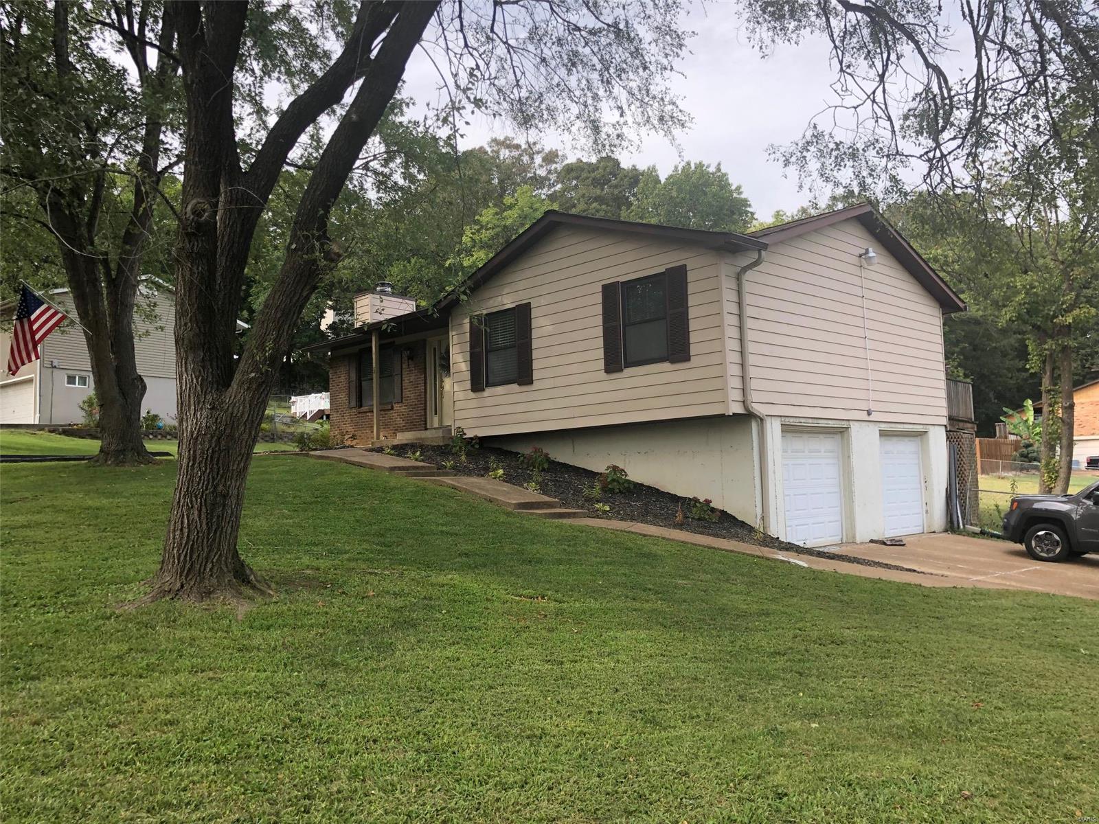 No more showings.  Verbal offer accepted. Waiting on Relocation documents.
