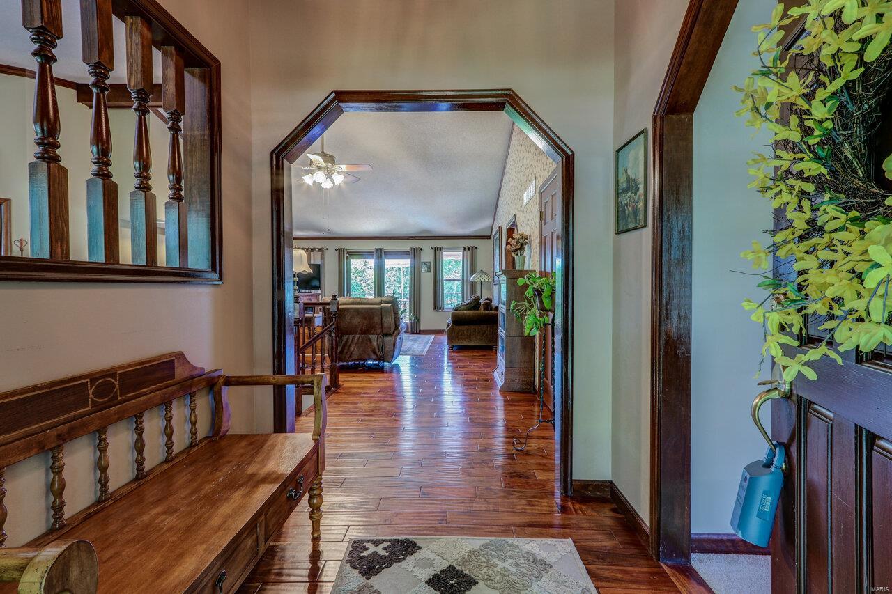 Country Pointe Estate - Residential