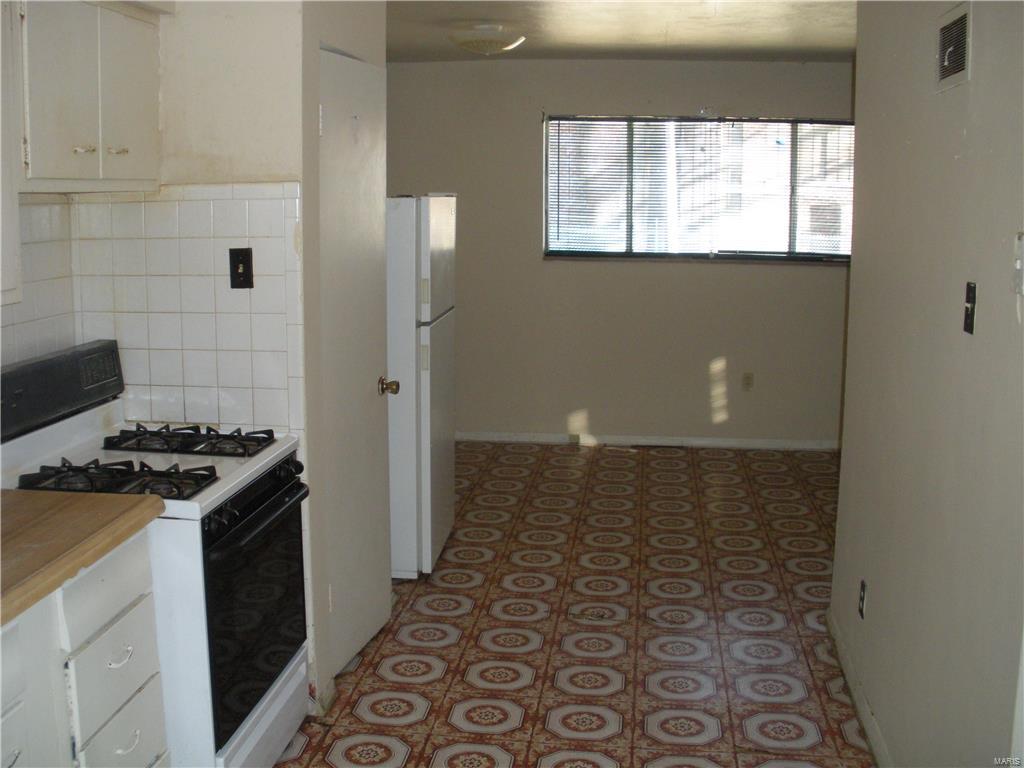 Eichelberger Place - Residential Income