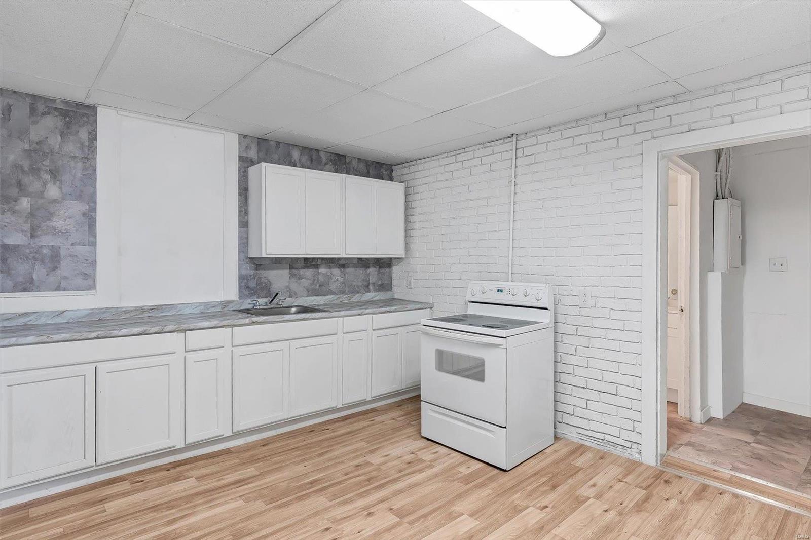 St Louis Commons Add - Residential