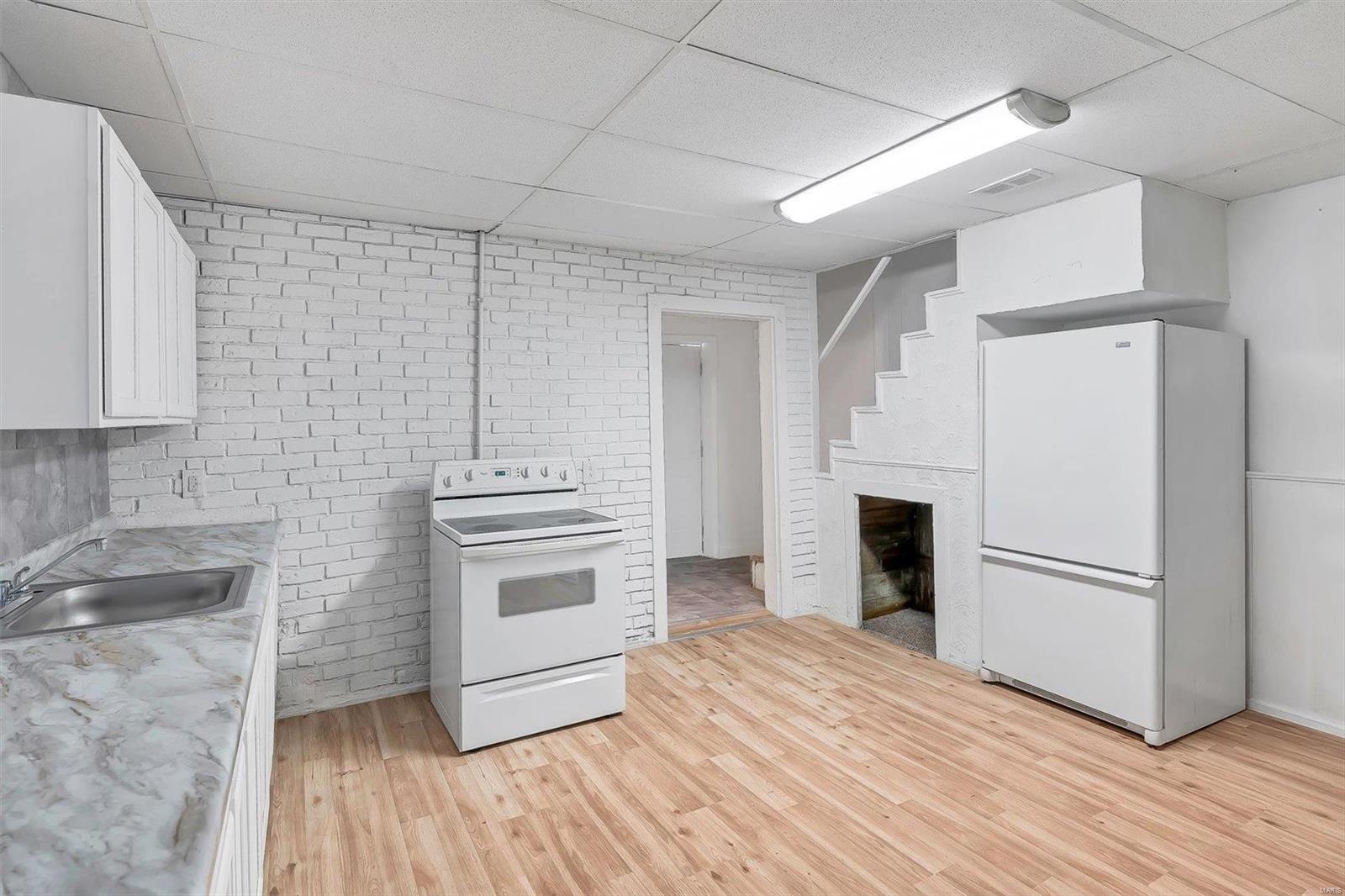St Louis Commons Add - Residential