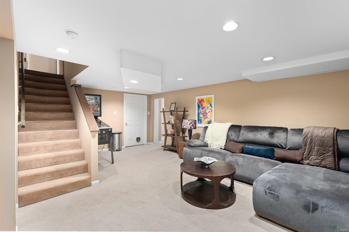 Davis Place - Residential