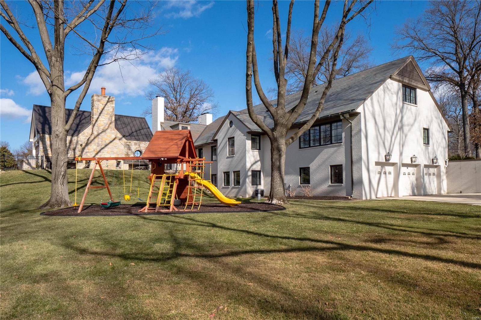 Von Schrader Estate - Residential