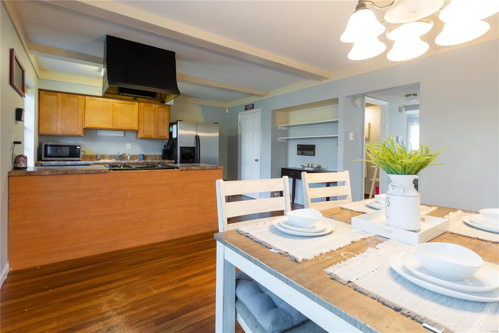 Granada Condo - Residential