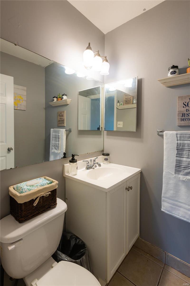 Granada Condo - Residential