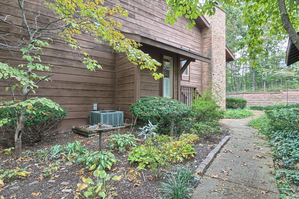 Birnamwood Condo Ph 5 Amd - Residential