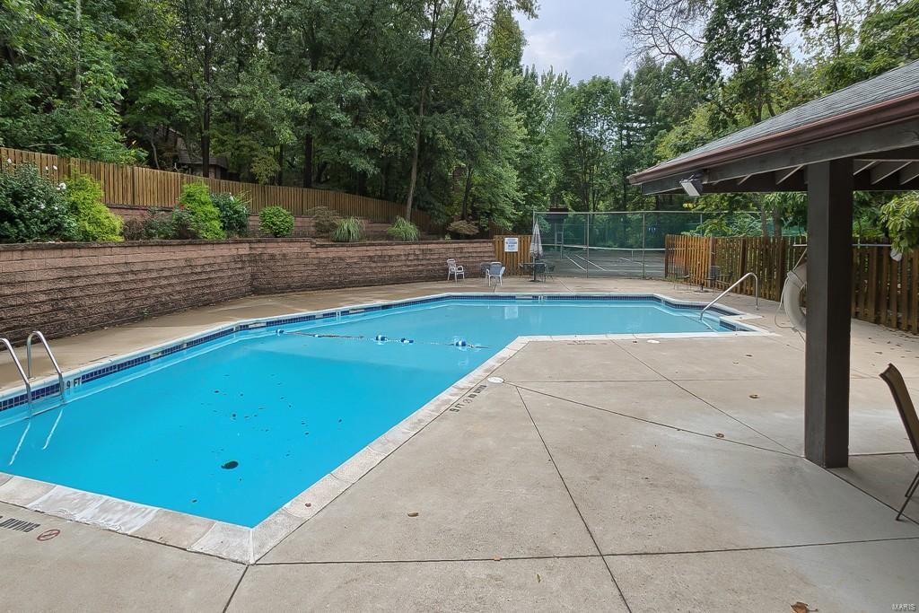 Birnamwood Condo Ph 5 Amd - Residential