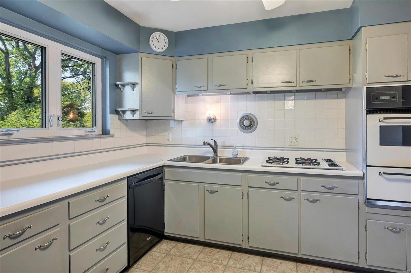 Calbreath Court - Residential