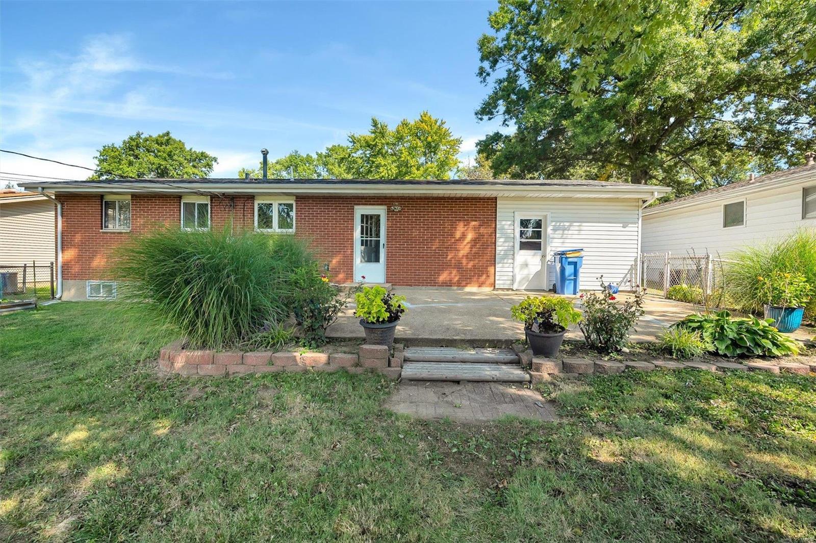 Calbreath Court - Residential