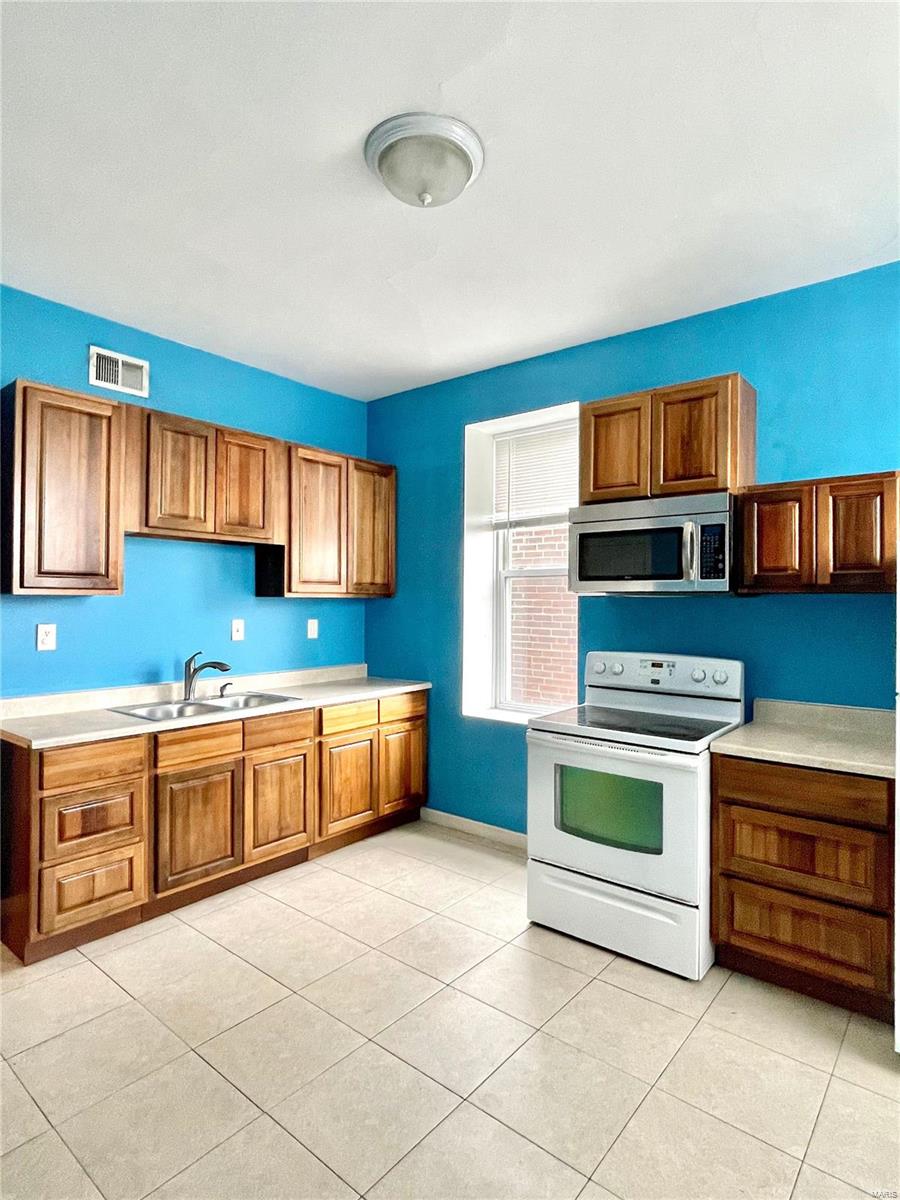 Allens Lafayette Park Add - Residential Lease