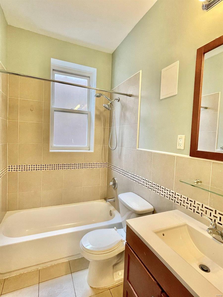 Allens Lafayette Park Add - Residential Lease