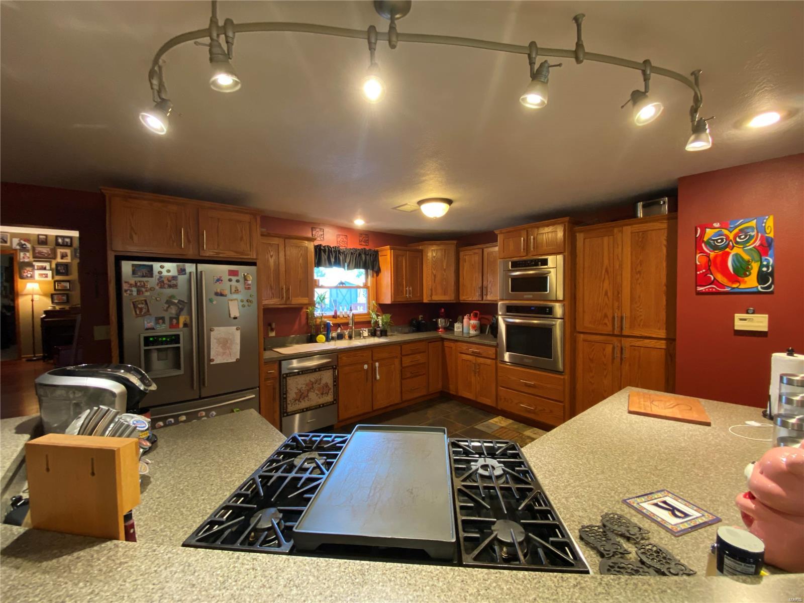 Lillyview - Residential