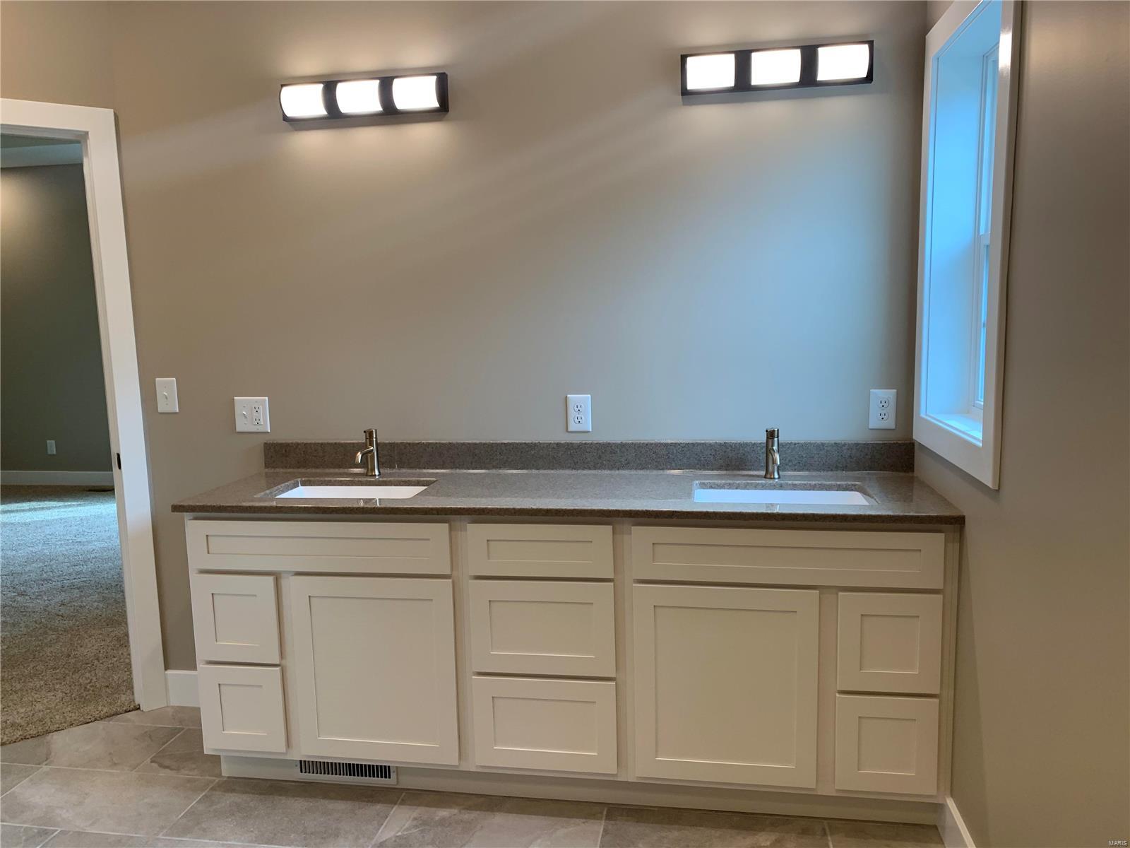 Oak Spring - Residential