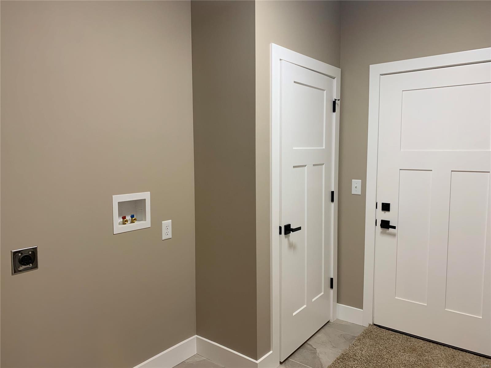 Oak Spring - Residential