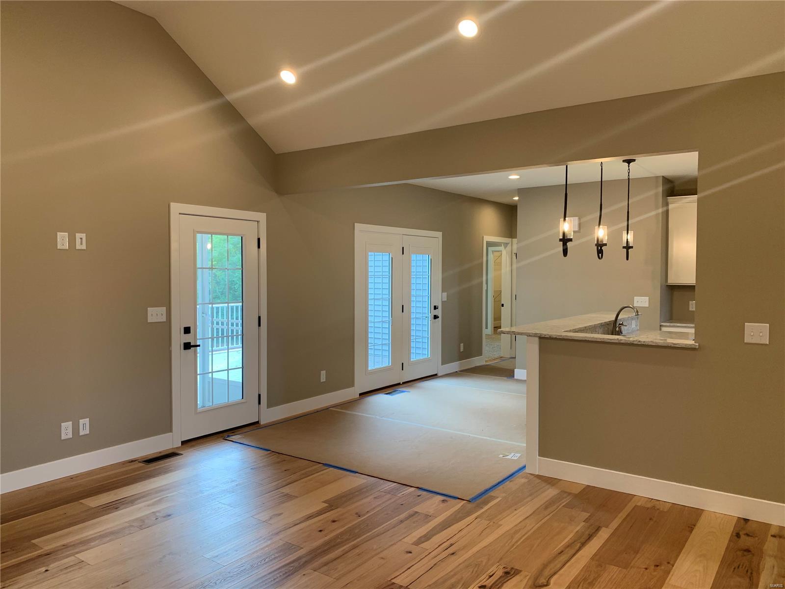 Oak Spring - Residential