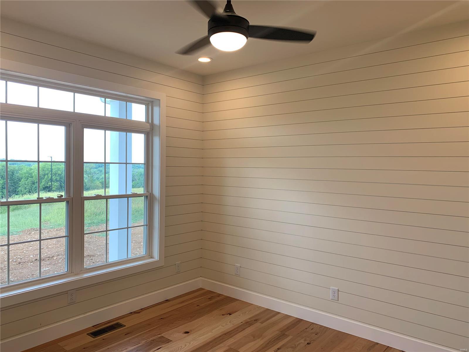 Oak Spring - Residential