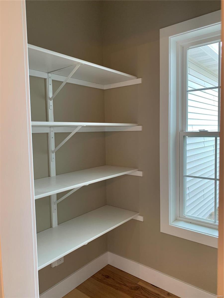 Oak Spring - Residential