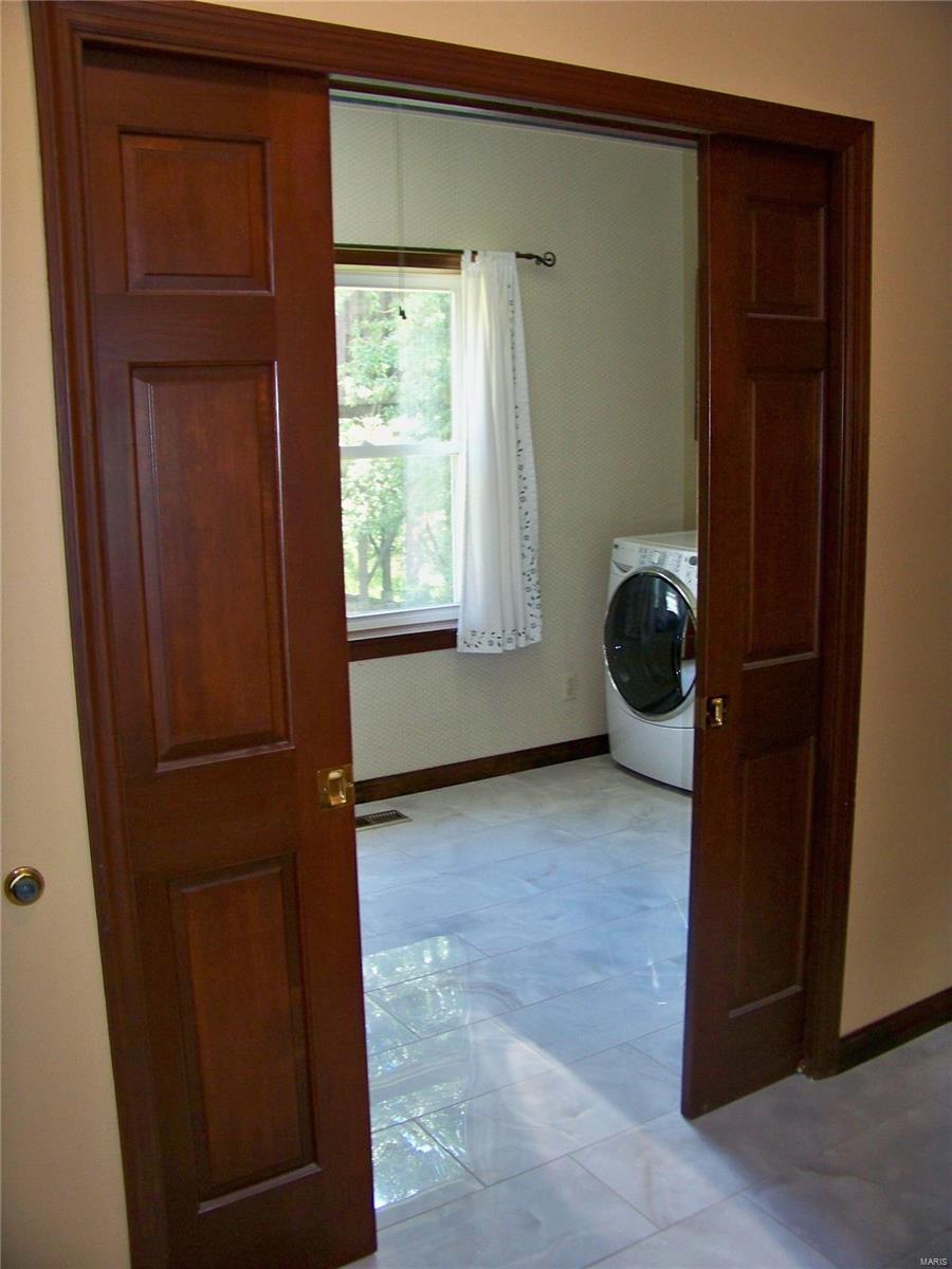 Eagle Glen Estates - Residential