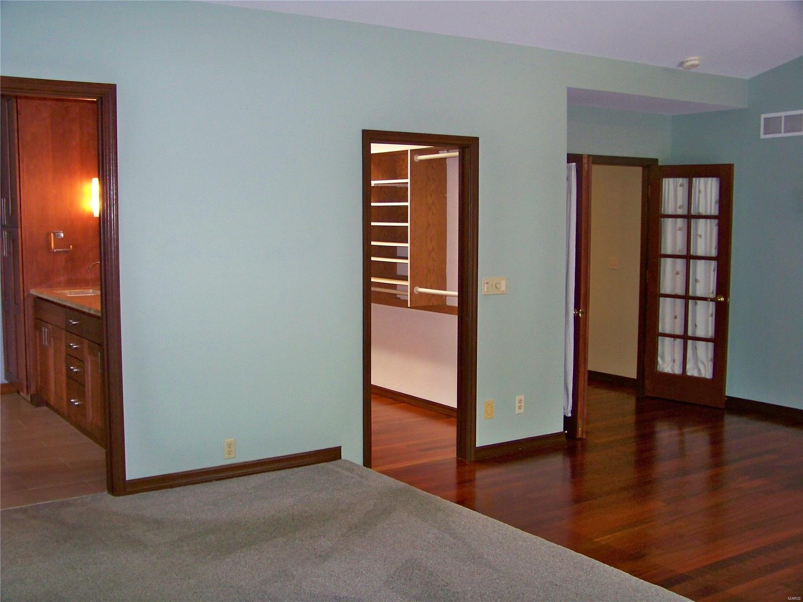 Eagle Glen Estates - Residential